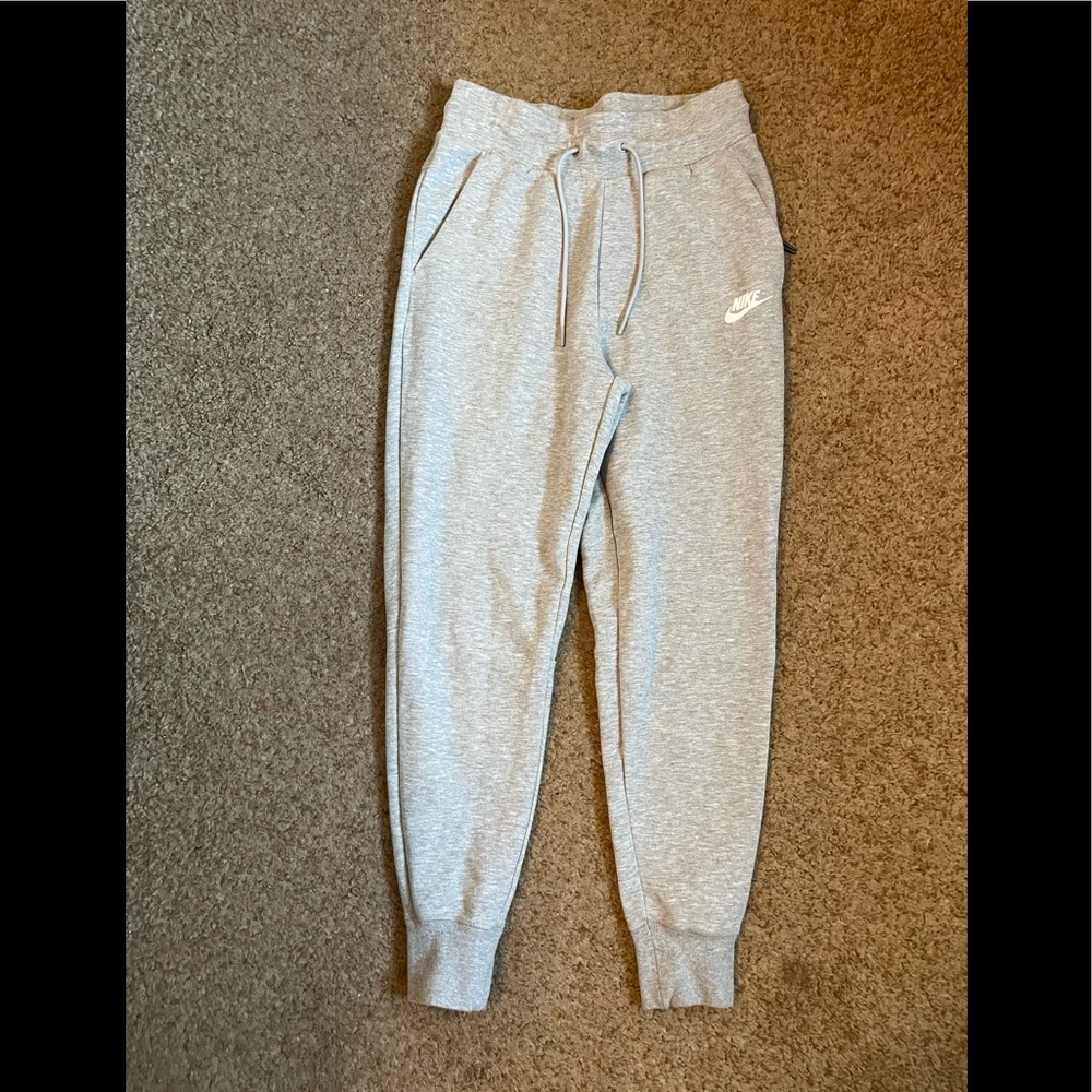 Nike joggers